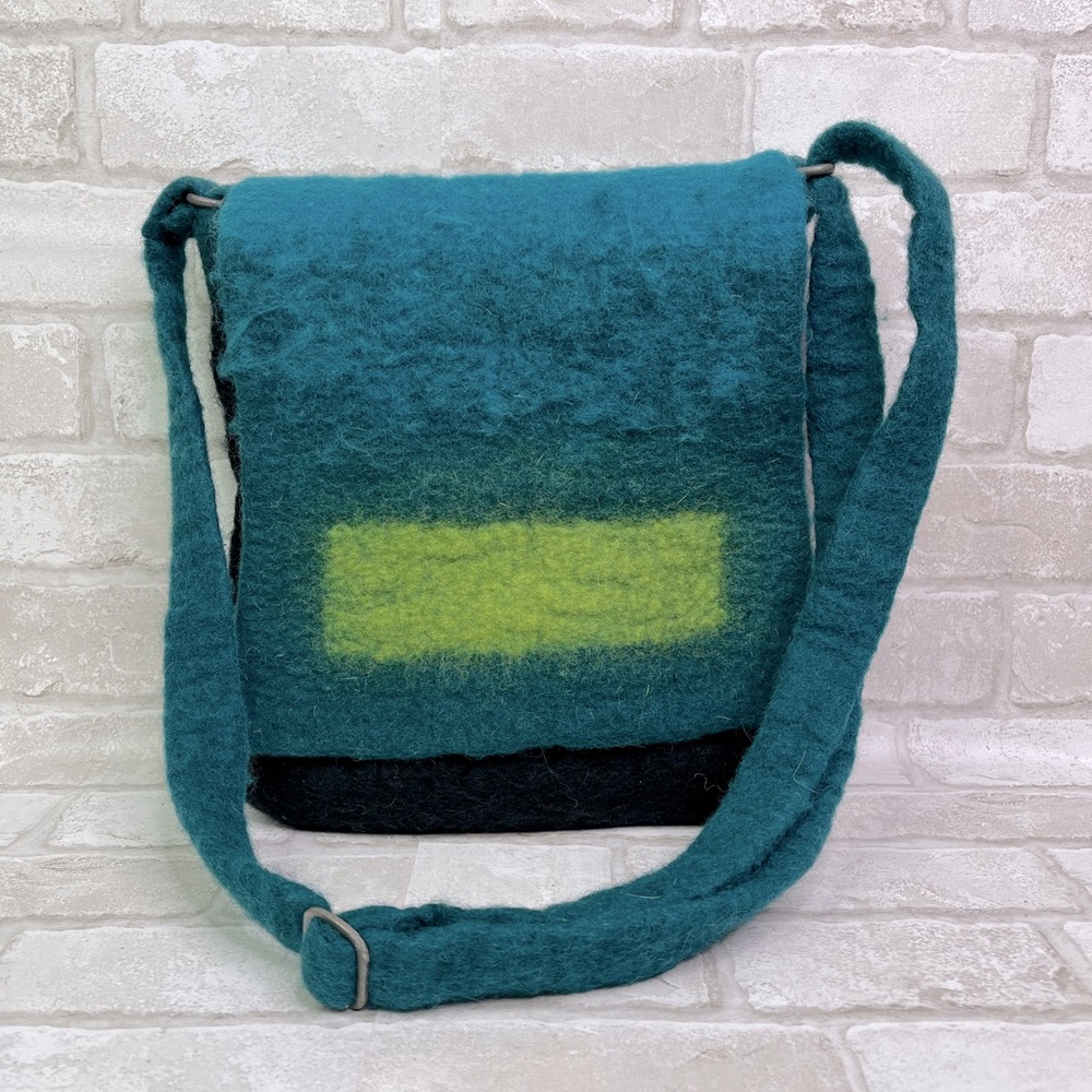 Erik & Mike 100% Wool Blue/Green Crossbody Bag